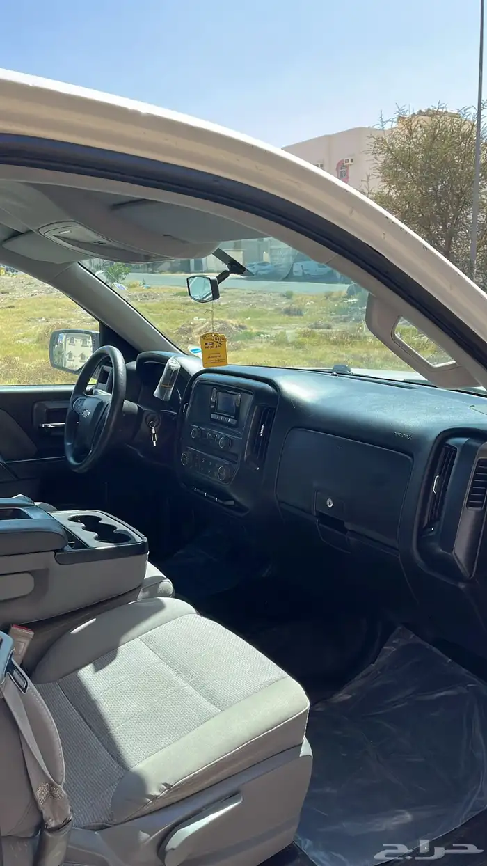 للبيع سلفرادو نظيف 5