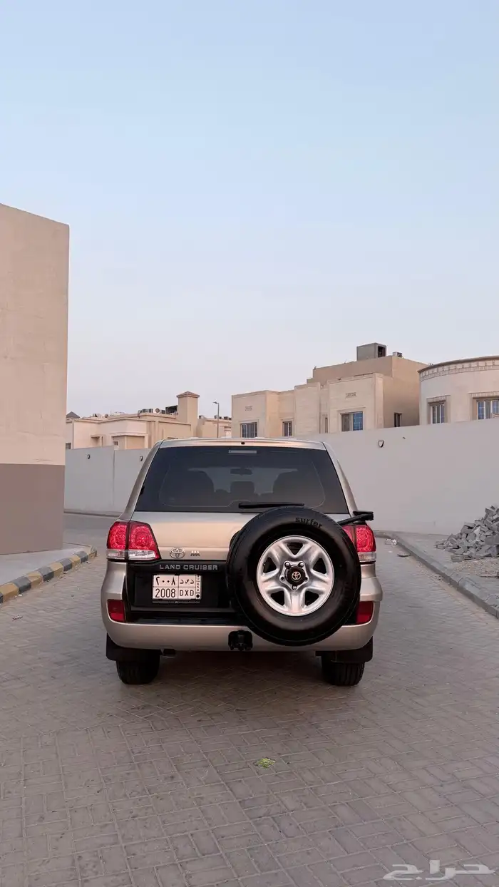 لاندكروزر ستاندر 2008 وارد قطر (قير عادي) V6 اقبل البدل 6