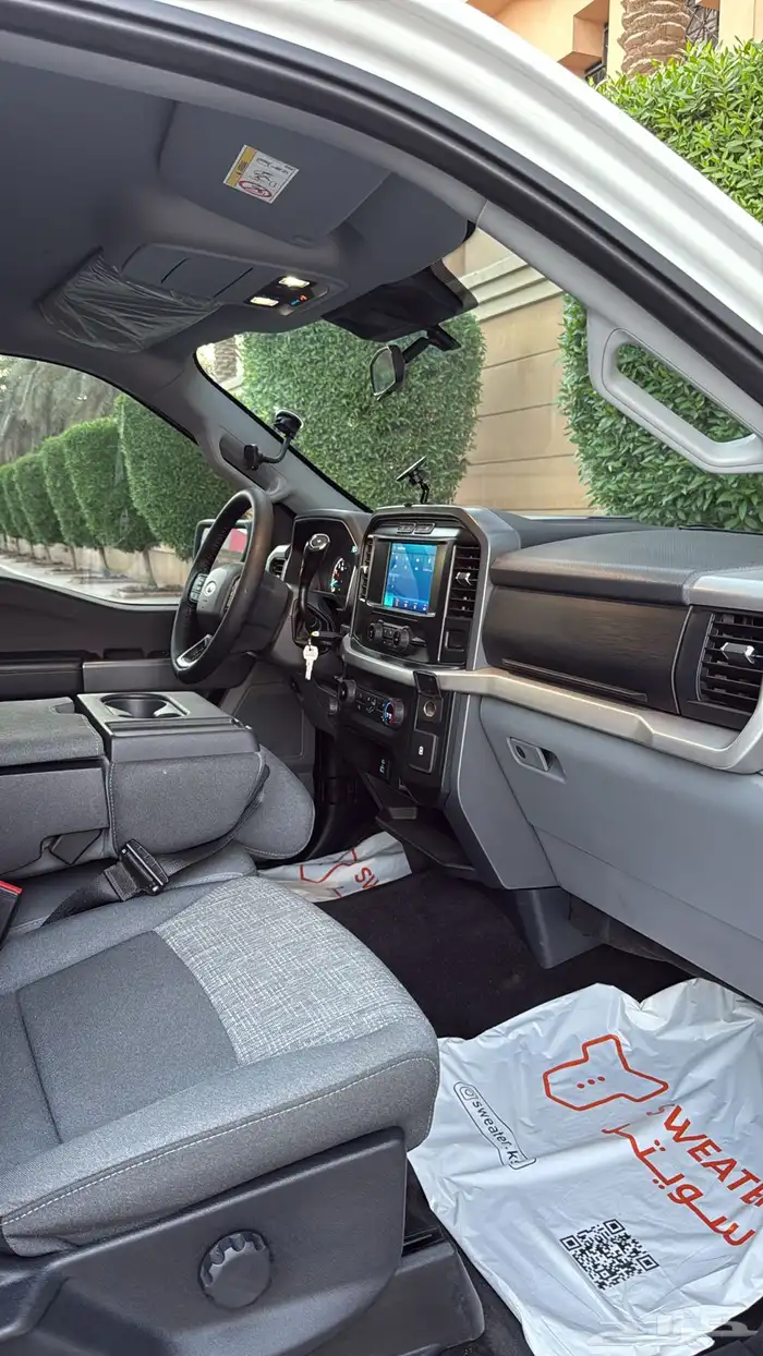 فورد F150 ابيض 8 سلندر 26