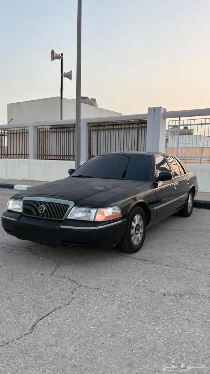 فورد جراند ماركيز 2003 5