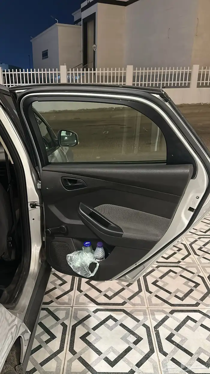 فورد فوكس 2014 10