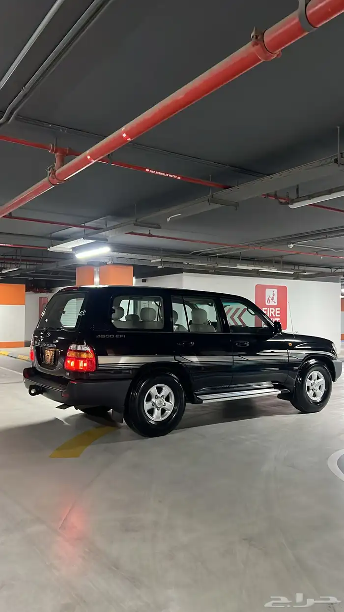 لاندكروزر مجدد كامل 2