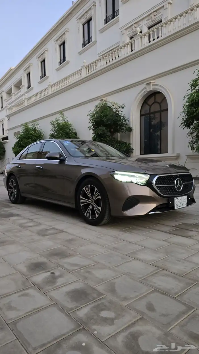 مرسيدس E200 وارد كوريا ضمان جفالي 0