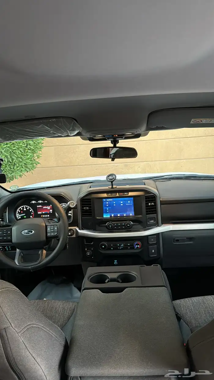 فورد F150 ابيض 8 سلندر 33