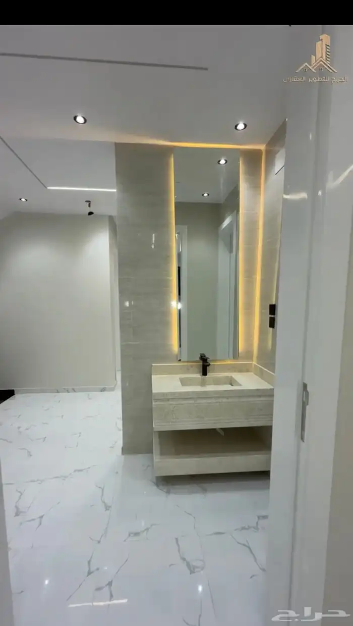 فلل للبيع حي رحاب 8