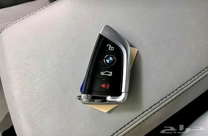 للبيع BMW - M3 - competition موديل 2023 وارد كندا وكاله.. 8