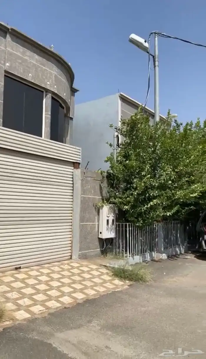 شقة سكنية فاخرة مجهزة بالكامل ع الحزام خلف البساتين مول 15