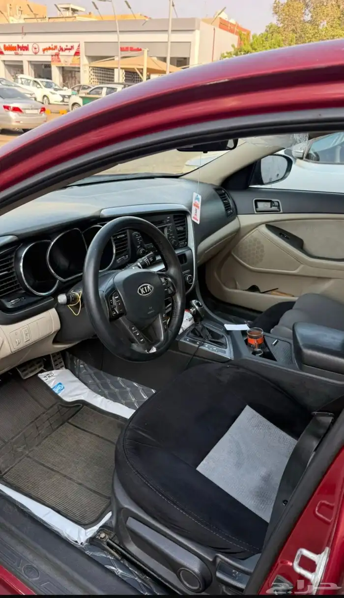 كيا اوبتيما للبيع موديل 2012 6