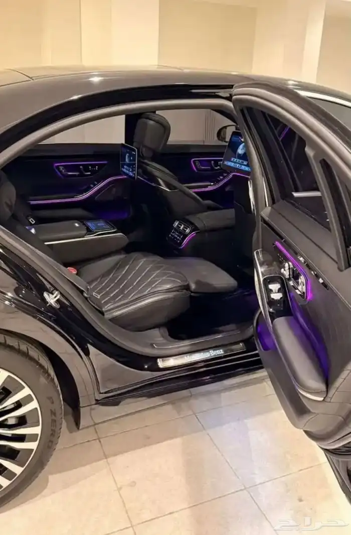 مرسيدس S 580 موديل 2021 اللون الأسود الملكي 4