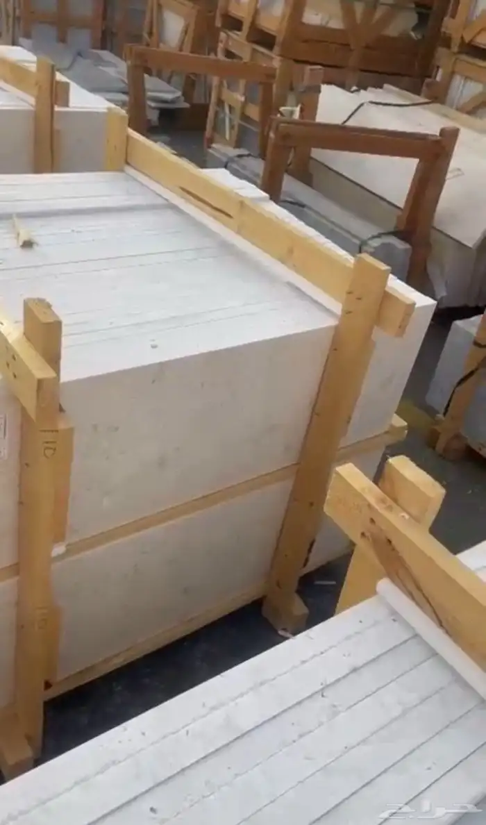 رخام درج صناعة عماني كريما لايت 3