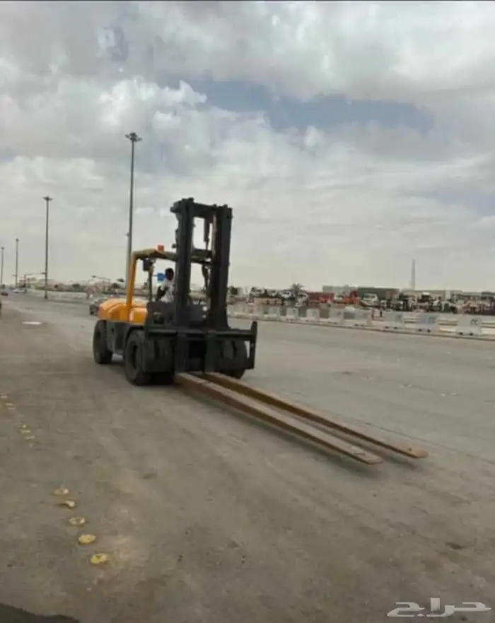 فوركلفت للايجار رافعة شوكية 4