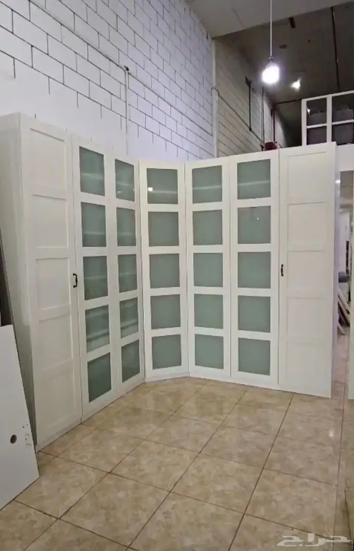 دولاب ايكيا زاويه 0