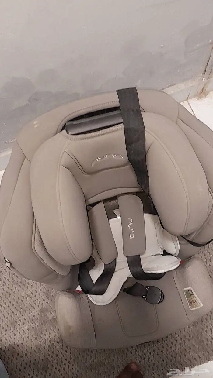 أمقاعد طفال وعربية حق السياره 2