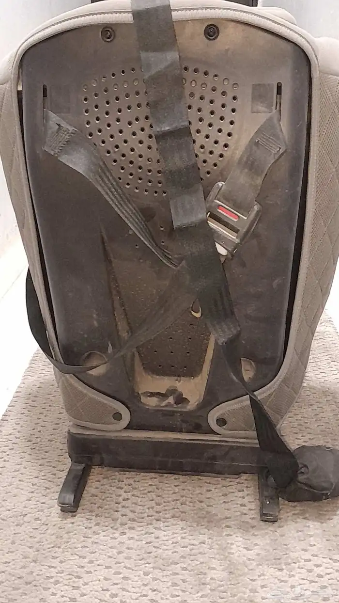 أمقاعد طفال وعربية حق السياره 3