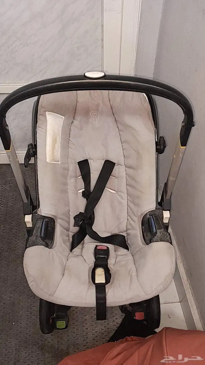 أمقاعد طفال وعربية حق السياره 8