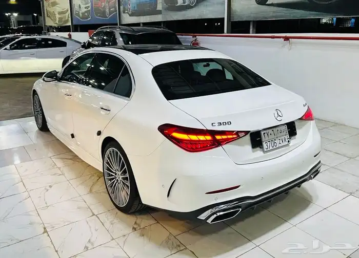 Mercedes C300 model 2023 مرسيدس 1