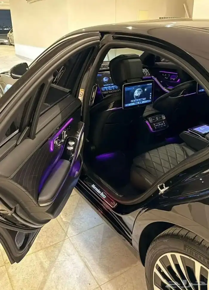 مرسيدس S 580 موديل 2021 اللون الأسود الملكي 14