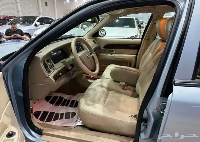 قراند ماركيز موديل 2011 5