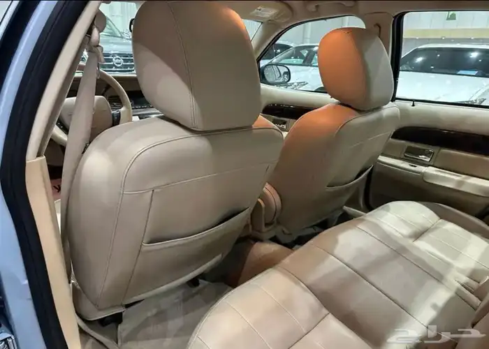 قراند ماركيز موديل 2011 17