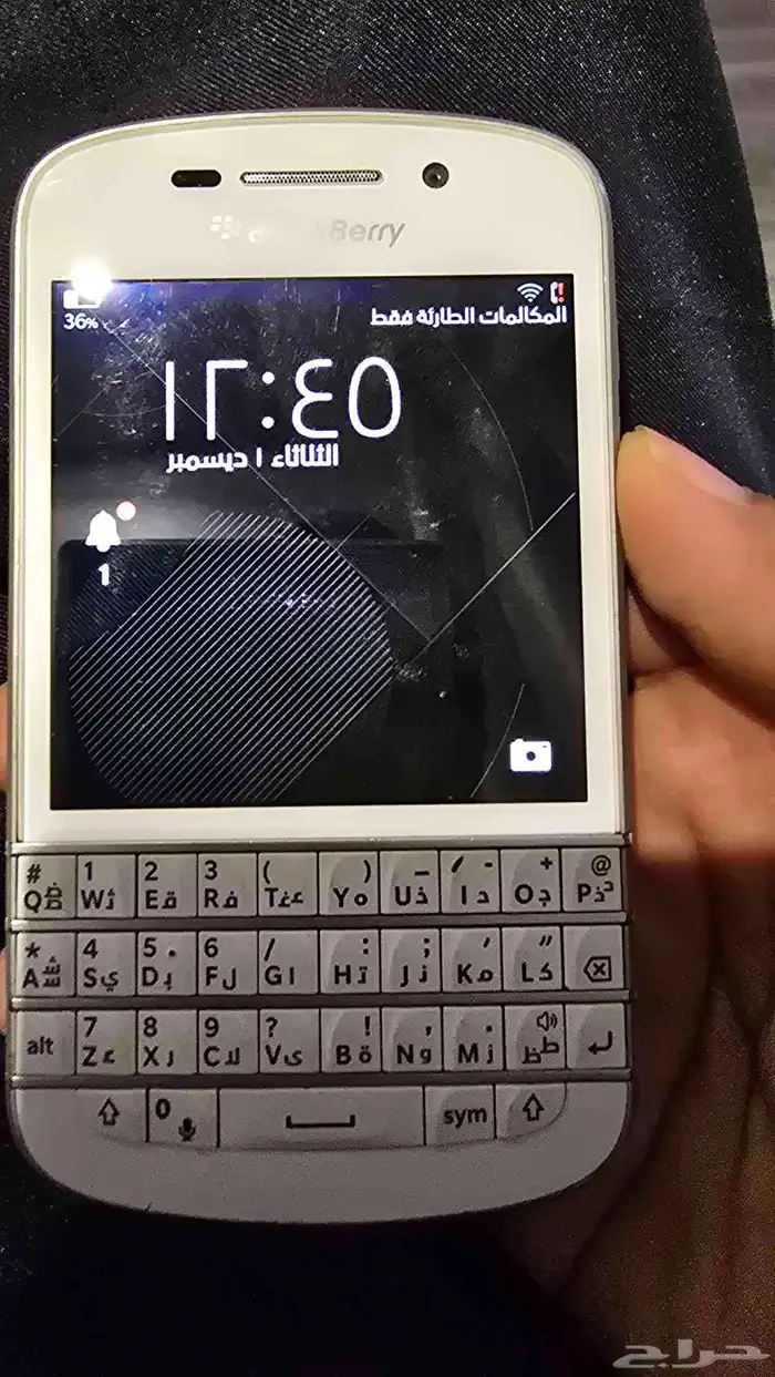 بلاك بيري q10 نضيف 5