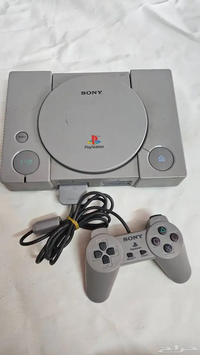 PlayStation One (PS1) SCPH-7002 PAL 0