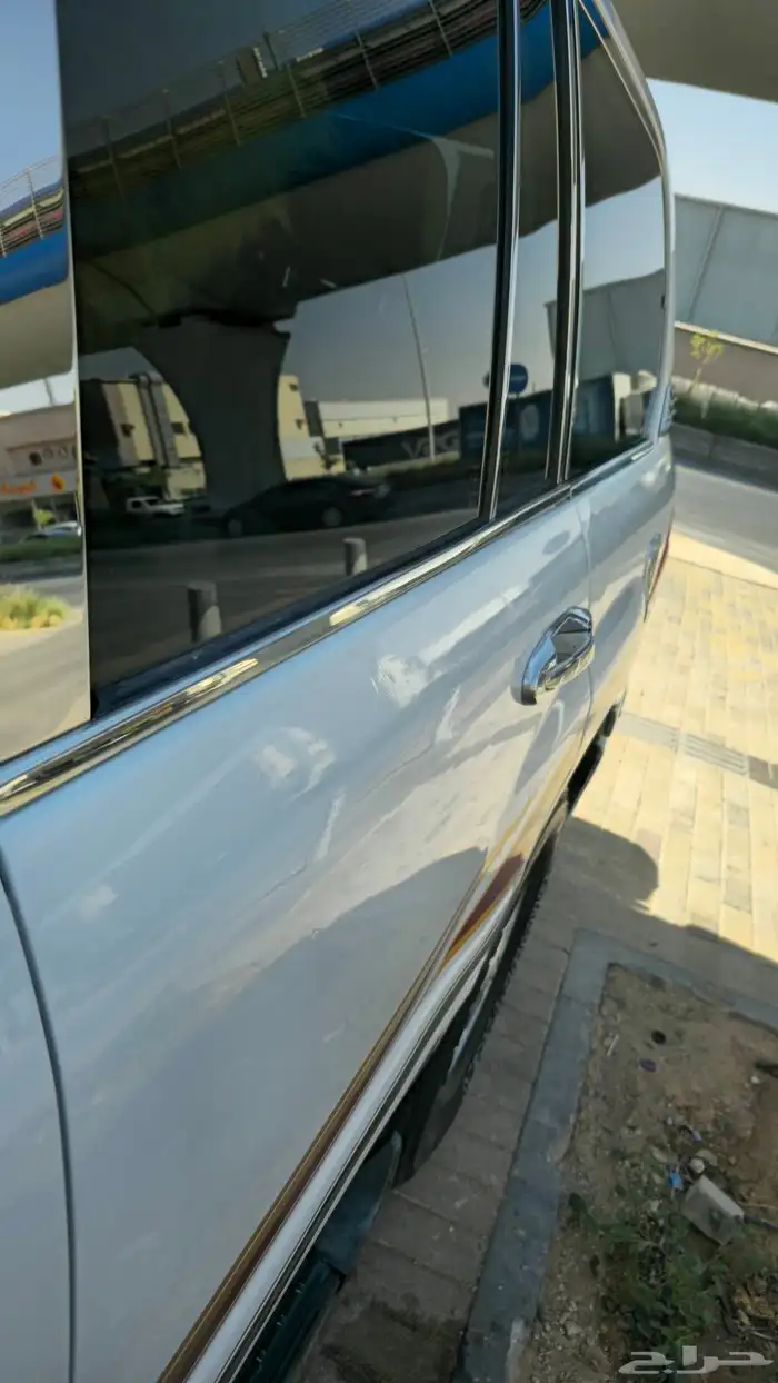 لاندكروزر VXR فل كامل 3