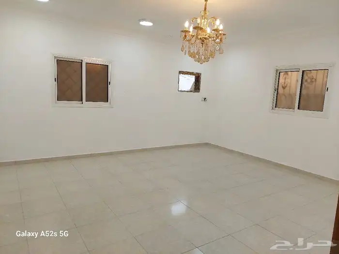 شقة للايجار حي الامانة 0