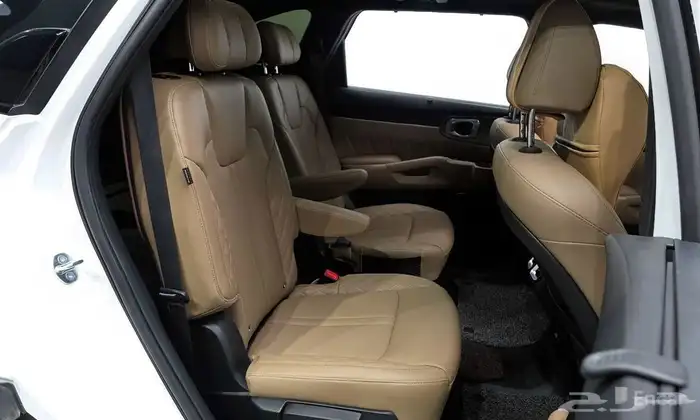 Kia Sorento 2024   SUV 13