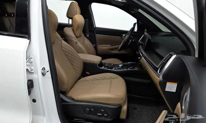 Kia Sorento 2024   SUV 8
