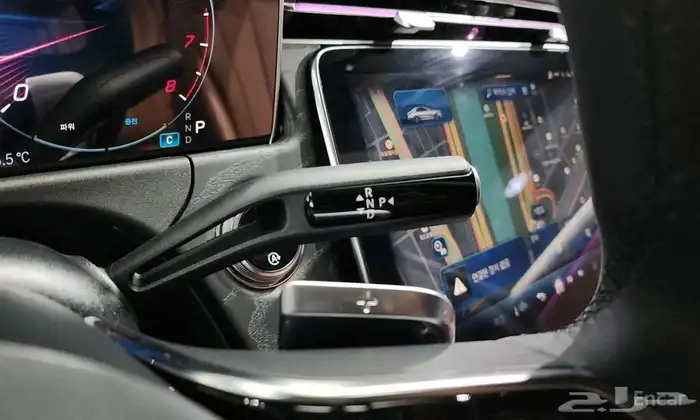 Mercedes E200 2025 8