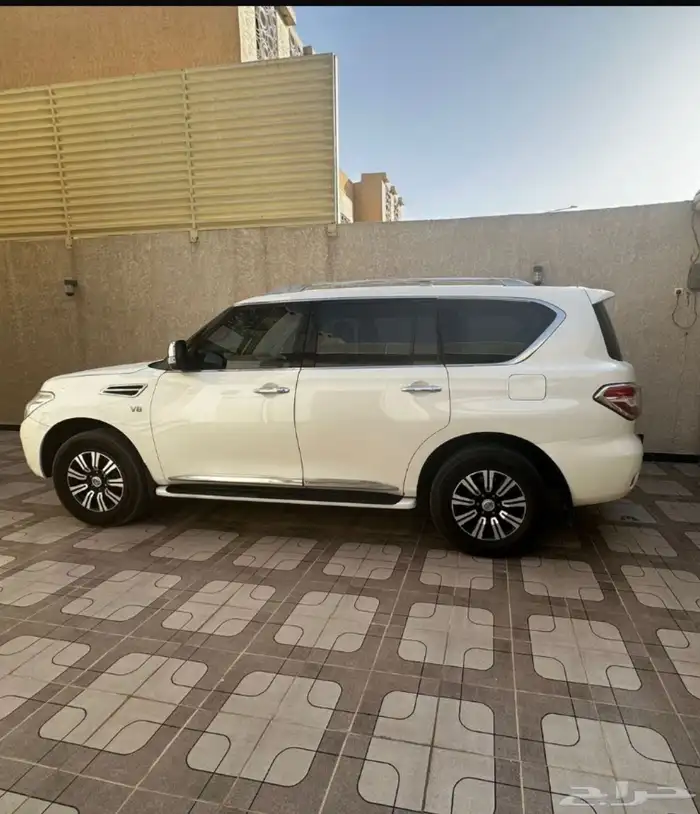 جيب باترول 2015 5