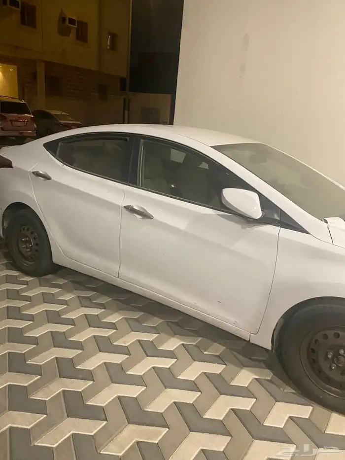 الانترا2016 ماشيه400الف حكات مع باب السايق وصدمه في الصدام 2