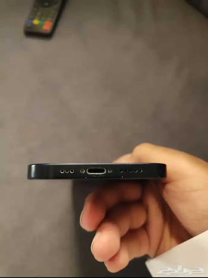 ايفون 12 البيع عجل 5