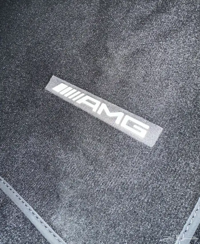 مرسيدس GLC300 AMG موديل 2025 شبه جديد وبضمان الجفالي 23