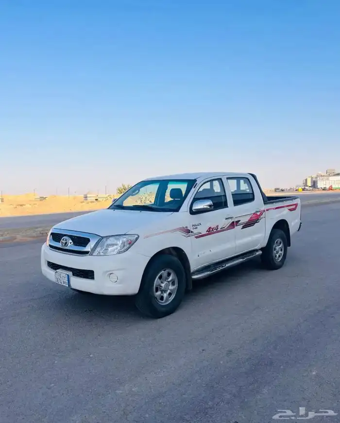 هايلوكس 2011 GL ديزل للبيع 1