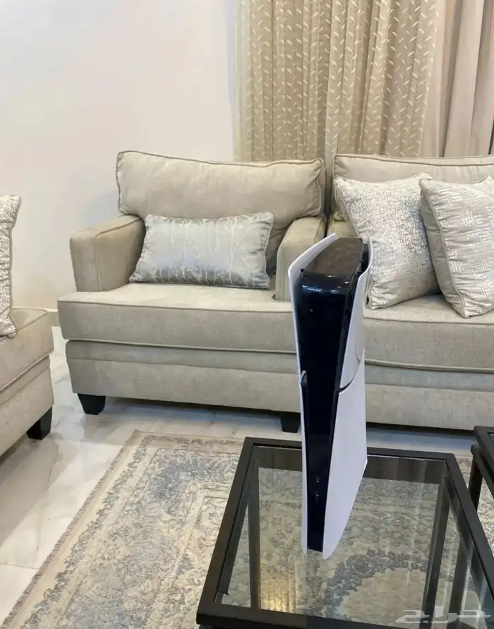 سوني فايف استخدام ثلاث شهور مع كامل اغراضها بدون يد 0