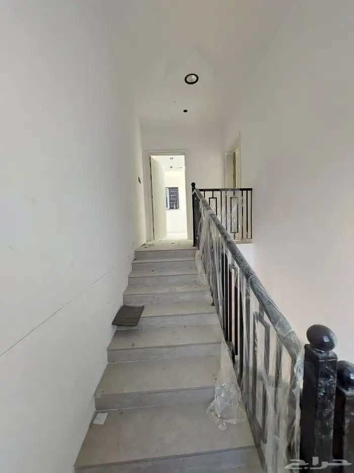 للبيع شقه دوبلكس حي احد جديده بالدمام مخطط 71 8