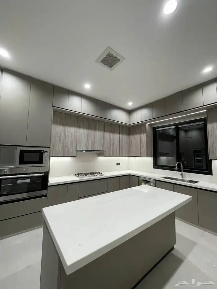 مصنع التطوير لتفصيل المطابخ والشبابيك 1