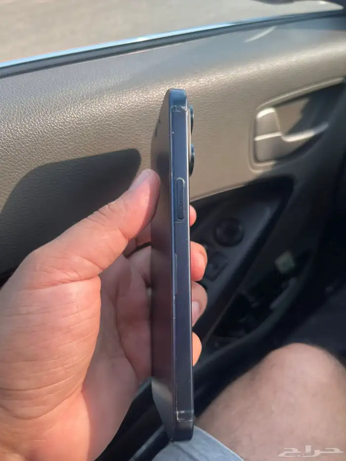 ايفون 15 برو ماكس 256 قيقا نظيف جدا 5