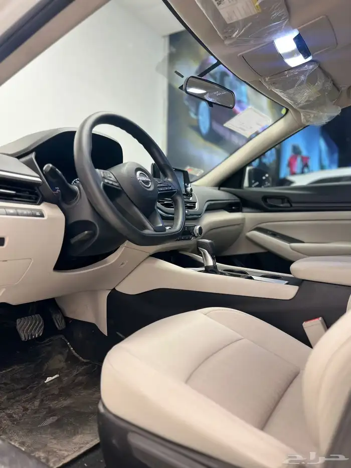 نيسان - التيما - 2023 - ستاندر 12