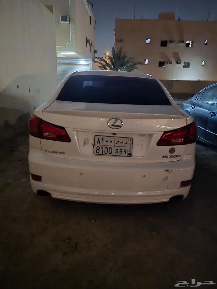 لكزس IS300 موديل 2008 للبيع 15