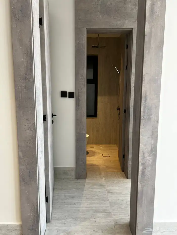 شقة باطلاله بانوراميه للايجار في موقع مميز 21