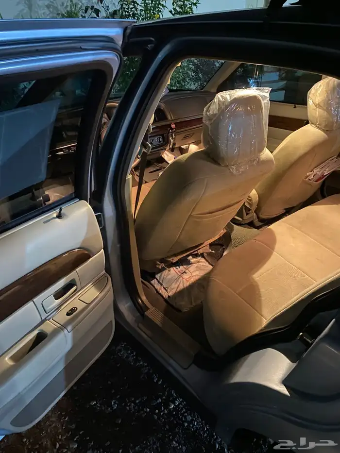 فورد 2004 ماركيز 10