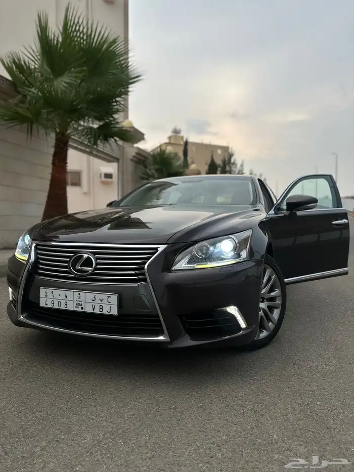 لكزس سعودي L460 لارج موديل 2013 نظيف جدا 12