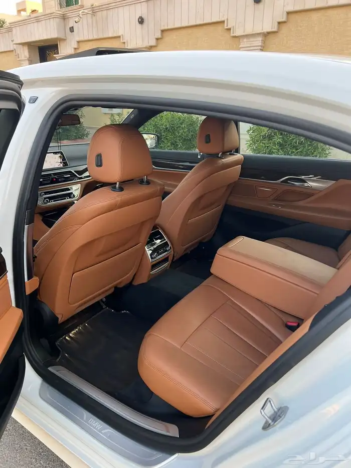 بي ام دبليو 2019 7