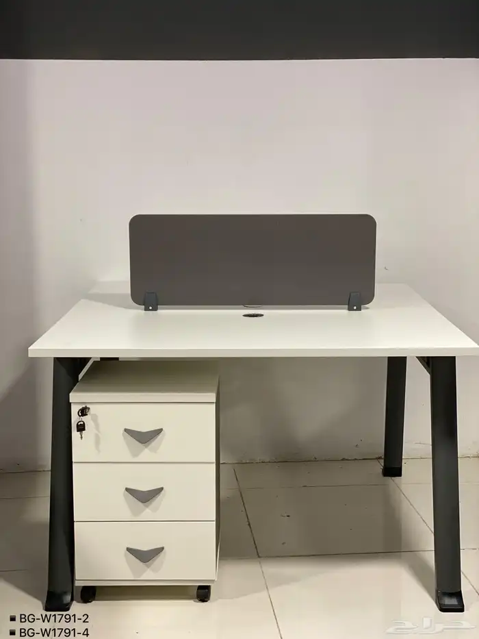 وحدة عمل مزدوجة تجمع بين البساطة والجمال بأحجام مختلفة 20