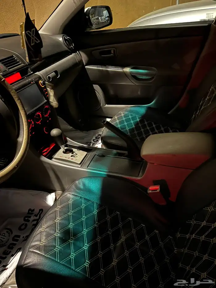 للبيع مازدا 2010 4