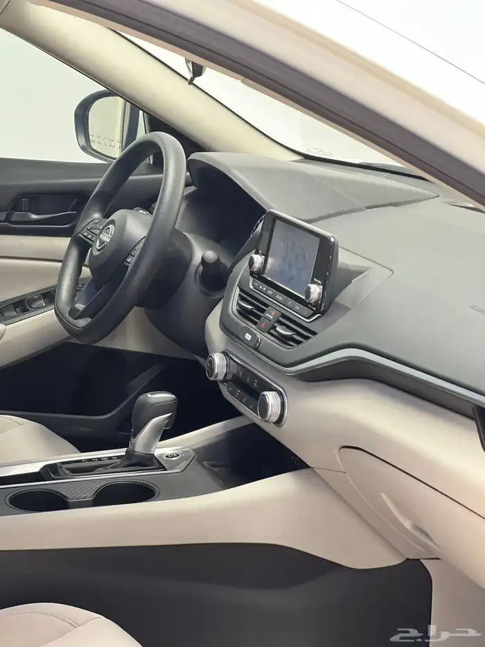 نيسان - التيما - 2023 - ستاندر 10