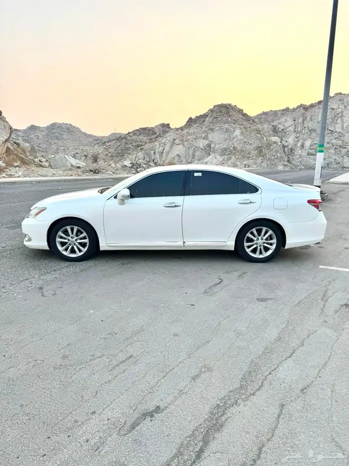 لكزس ES 2007 4