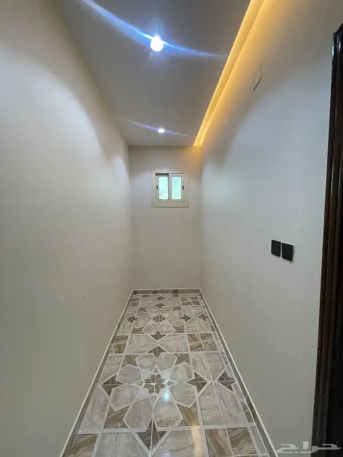 شقه دور ثاني 5 غرف وصاله للايجار حي الشفا مطلوب 2300 ريال 13